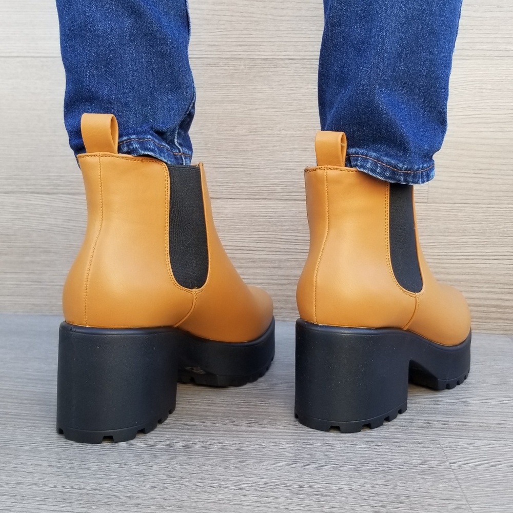 90s Grunge Chunky Heel lug Platforn booties - Picture 5 of 8